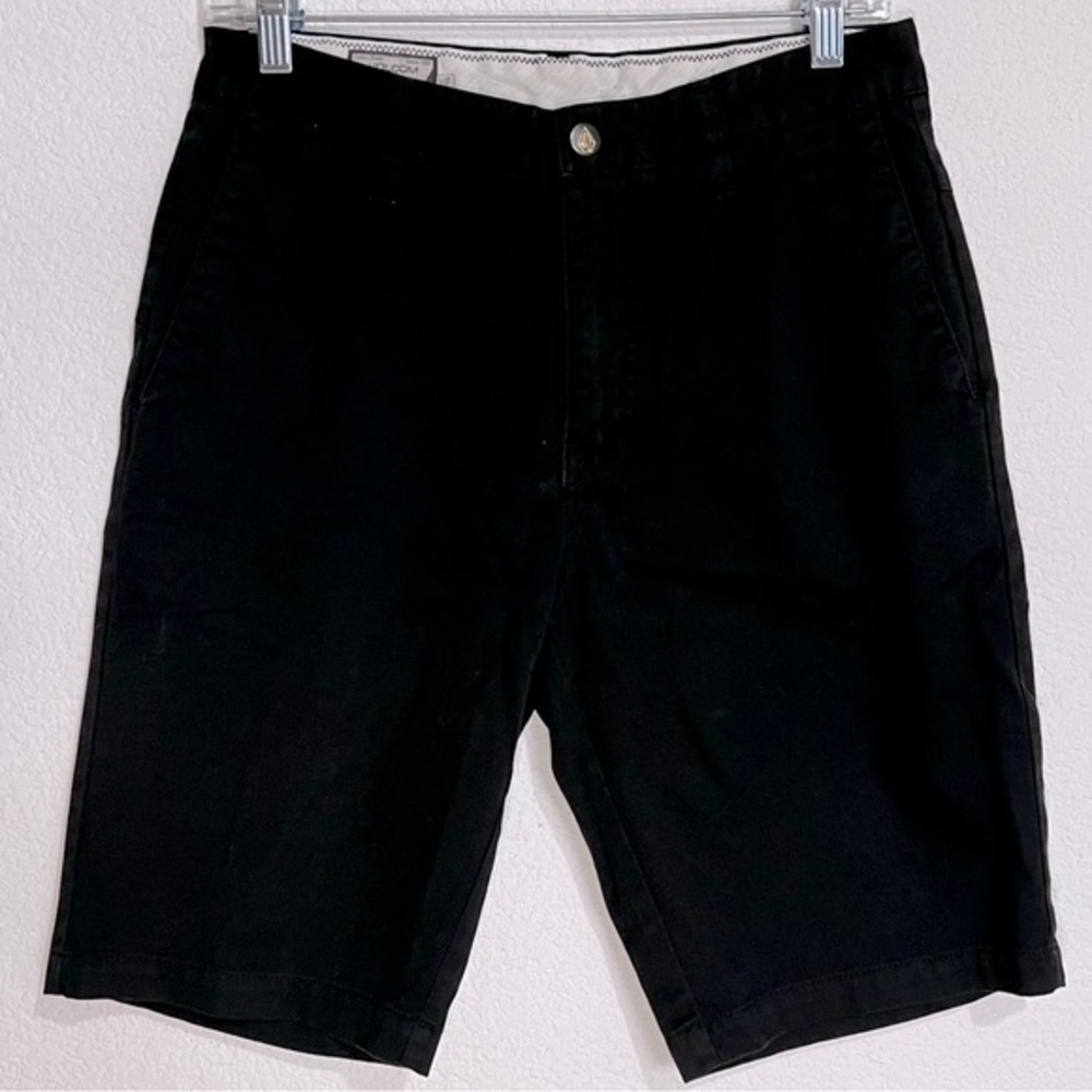 Volcom Black VMonty Shorts  Size 28